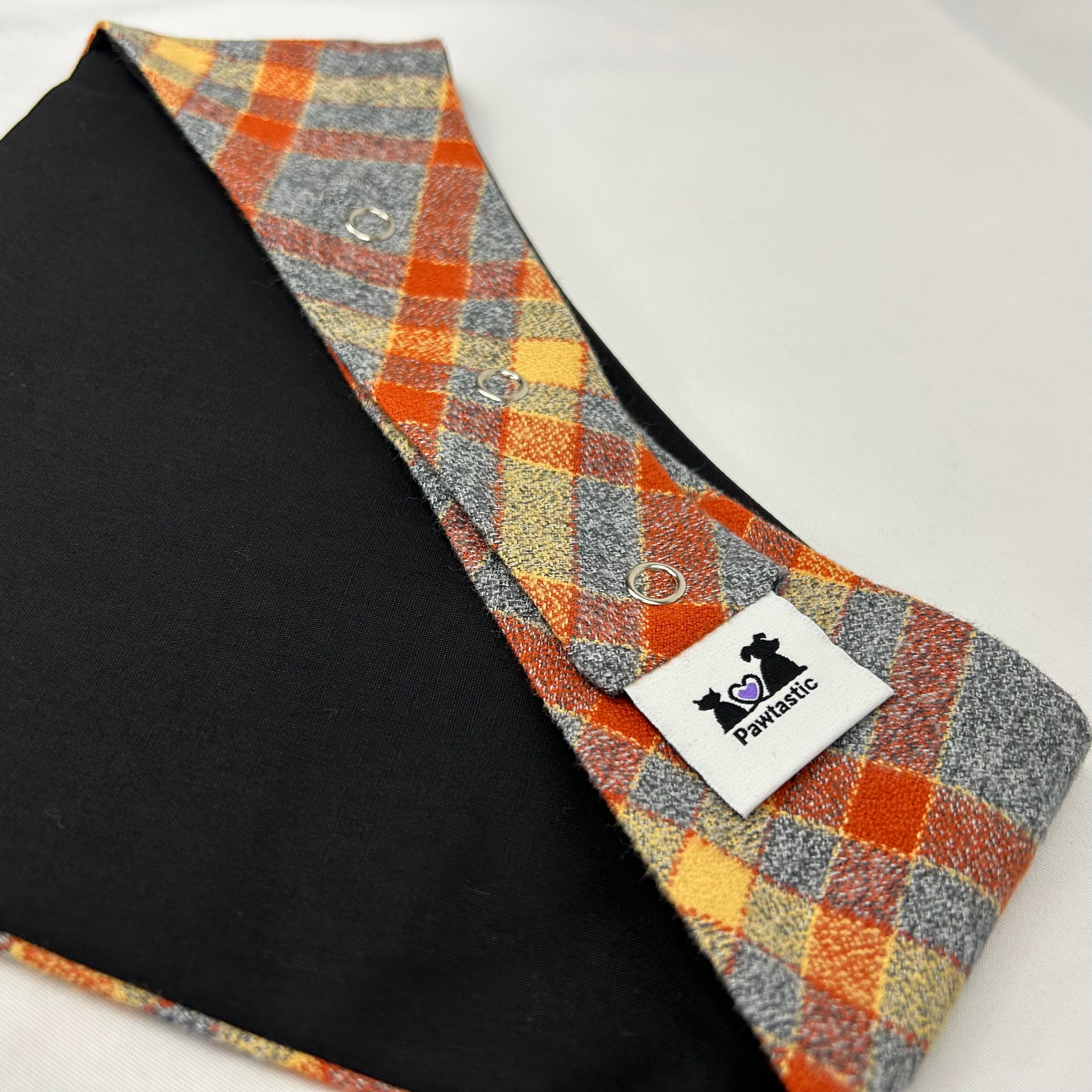 Rustfield Plaid | Snap-On Bandana