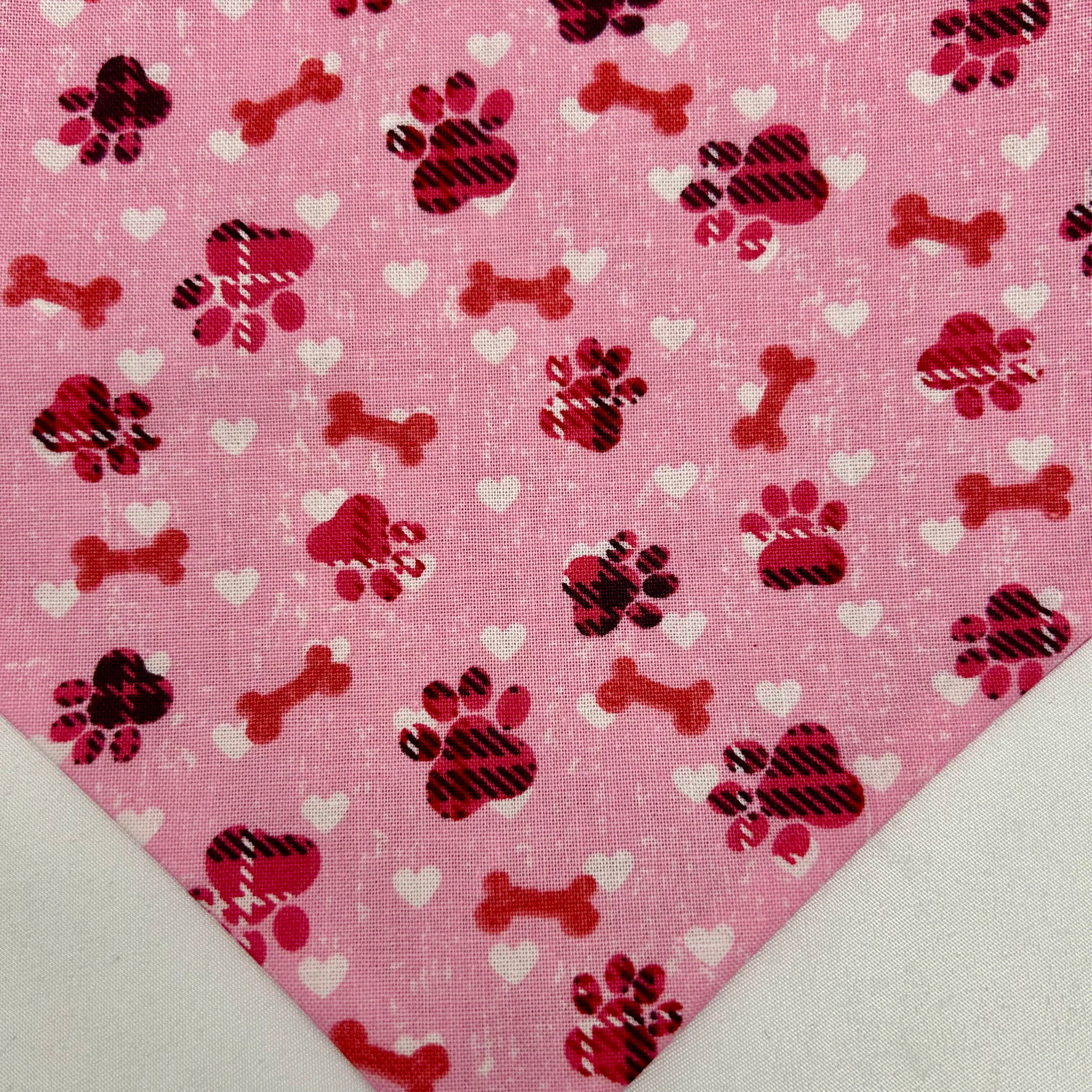 Bones & Hearts (Pink) | Cotton Snap-On Bandana