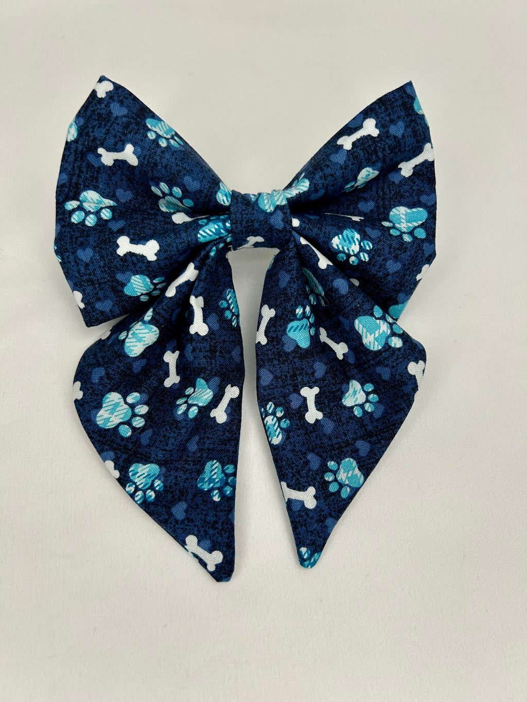 Bones & Hearts (Blue)  | Sailor Bow Tie